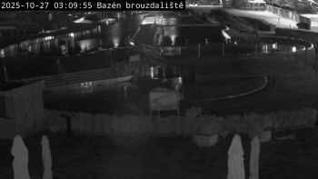 Snímek    27.10.2025 v 03:15
