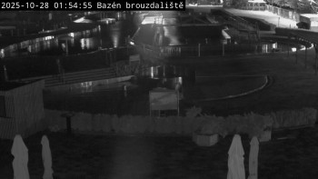 Snímek    28.10.2025 v 02:00