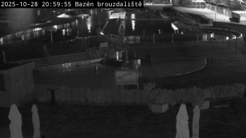 Snímek    28.10.2025 v 21:00