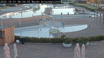 Snímek    31.10.2025 v 07:00