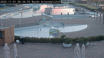 Snímek    1.11.2025 v 06:30