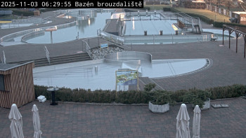 Snímek    3.11.2025 v 06:30