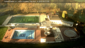 Lázně Kostelec u Zlína - Areál bazénů - 4.11.2025 v 08:15 Lázně Kostelec u Zlína - Areál bazénů - 4.11.2025 v 08:15