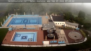 Uzdrowisko Kostelec koło Zlína - teren basenu - 23.9.2026 v 07:45 Uzdrowisko Kostelec koło Zlína - teren basenu - 23.9.2026 v 07:45