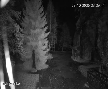 Snímek    28.10.2025 v 23:30