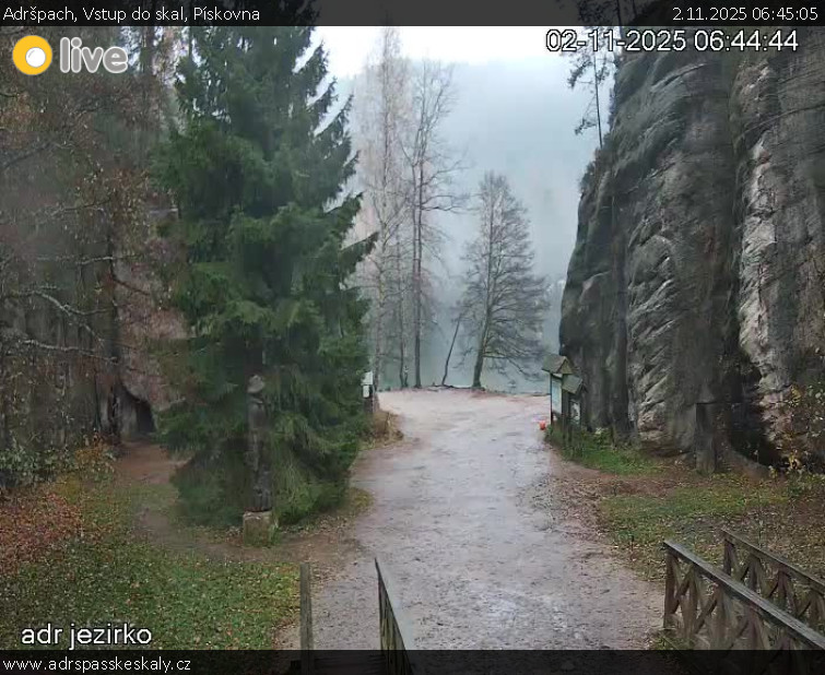 Adršpach - Vstup do skal, Pískovna - 2.11.2025 v 06:45 Adršpach - Vstup do skal, Pískovna - 2.11.2025 v 06:45