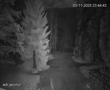 Snímek    3.11.2025 v 23:45