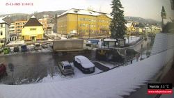 Střed obce Rokytnice nad Jizerou