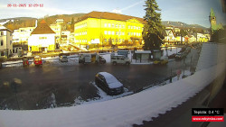 Střed obce Rokytnice nad Jizerou