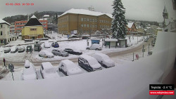 Střed obce Rokytnice nad Jizerou