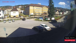 Střed obce Rokytnice nad Jizerou