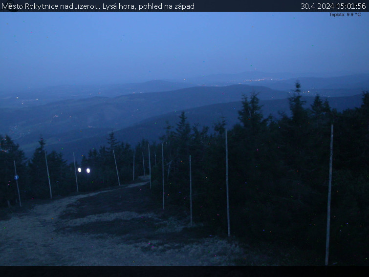 Město Rokytnice nad Jizerou - Lysá hora, pohled na západ - 30.4.2024 v 05:01