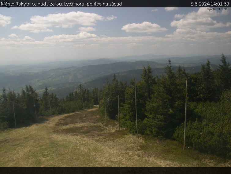 Město Rokytnice nad Jizerou - Lysá hora, pohled na západ - 9.5.2024 v 14:01