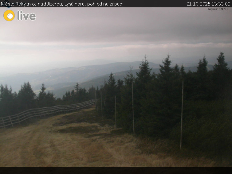 Město Rokytnice nad Jizerou - Lysá hora, pohled na západ - 21.10.2025 v 13:33 Město Rokytnice nad Jizerou - Lysá hora, pohled na západ - 21.10.2025 v 13:33