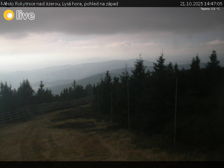 Město Rokytnice nad Jizerou - Lysá hora, pohled na západ - 21.10.2025 v 14:47 Město Rokytnice nad Jizerou - Lysá hora, pohled na západ - 21.10.2025 v 14:47