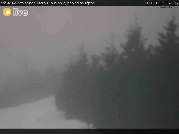 Město Rokytnice nad Jizerou - Lysá hora, pohled na západ - 29.10.2025 v 15:45 Město Rokytnice nad Jizerou - Lysá hora, pohled na západ - 29.10.2025 v 15:45