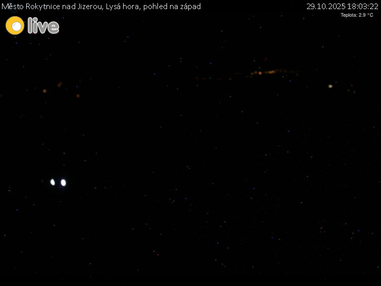 Město Rokytnice nad Jizerou - Lysá hora, pohled na západ - 29.10.2025 v 18:03 Město Rokytnice nad Jizerou - Lysá hora, pohled na západ - 29.10.2025 v 18:03