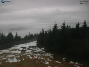 Město Rokytnice nad Jizerou - Lysá hora, pohled na západ - 2.11.2025 v 09:03 Město Rokytnice nad Jizerou - Lysá hora, pohled na západ - 2.11.2025 v 09:03