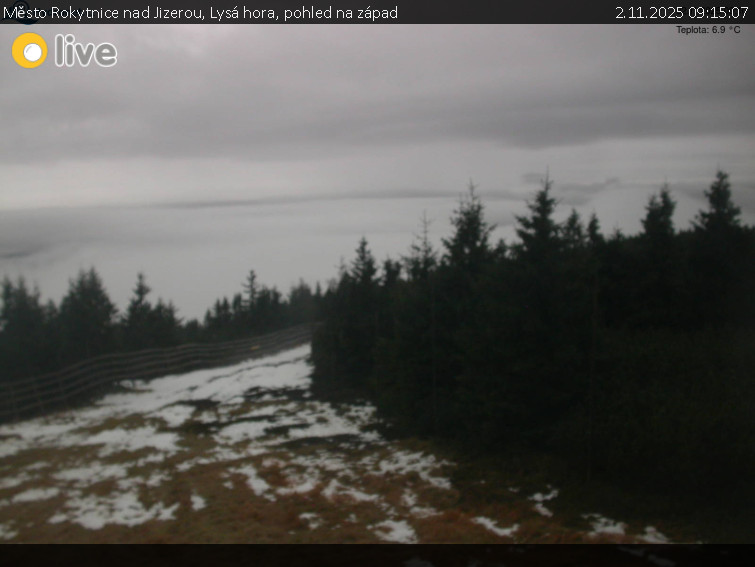 Město Rokytnice nad Jizerou - Lysá hora, pohled na západ - 2.11.2025 v 09:15 Město Rokytnice nad Jizerou - Lysá hora, pohled na západ - 2.11.2025 v 09:15