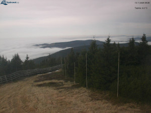 Město Rokytnice nad Jizerou - Lysá hora, pohled na západ - 13.11.2025 v 08:31 Město Rokytnice nad Jizerou - Lysá hora, pohled na západ - 13.11.2025 v 08:31