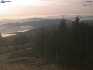 Město Rokytnice nad Jizerou - Lysá hora, pohled na západ - 13.11.2025 v 15:31 Město Rokytnice nad Jizerou - Lysá hora, pohled na západ - 13.11.2025 v 15:31