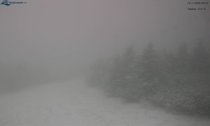 Město Rokytnice nad Jizerou - Lysá hora, pohled na západ - 18.11.2025 v 09:15 Město Rokytnice nad Jizerou - Lysá hora, pohled na západ - 18.11.2025 v 09:15