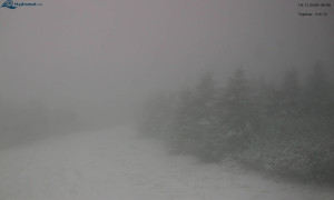 Město Rokytnice nad Jizerou - Lysá hora, pohled na západ - 18.11.2025 v 09:31 Město Rokytnice nad Jizerou - Lysá hora, pohled na západ - 18.11.2025 v 09:31