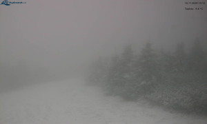 Město Rokytnice nad Jizerou - Lysá hora, pohled na západ - 18.11.2025 v 10:15 Město Rokytnice nad Jizerou - Lysá hora, pohled na západ - 18.11.2025 v 10:15