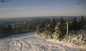 Město Rokytnice nad Jizerou - Lysá hora, pohled na západ - 23.11.2025 v 08:31 Město Rokytnice nad Jizerou - Lysá hora, pohled na západ - 23.11.2025 v 08:31