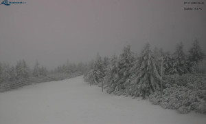 Město Rokytnice nad Jizerou - Lysá hora, pohled na západ - 27.11.2025 v 09:45 Město Rokytnice nad Jizerou - Lysá hora, pohled na západ - 27.11.2025 v 09:45