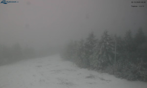 Město Rokytnice nad Jizerou - Lysá hora, pohled na západ - 2.12.2025 v 08:45 Město Rokytnice nad Jizerou - Lysá hora, pohled na západ - 2.12.2025 v 08:45