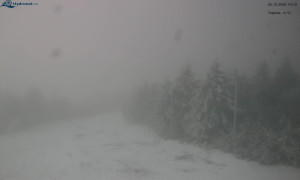 Město Rokytnice nad Jizerou - Lysá hora, pohled na západ - 2.12.2025 v 10:15 Město Rokytnice nad Jizerou - Lysá hora, pohled na západ - 2.12.2025 v 10:15