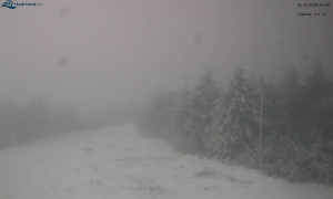 Město Rokytnice nad Jizerou - Lysá hora, pohled na západ - 2.12.2025 v 10:45 Město Rokytnice nad Jizerou - Lysá hora, pohled na západ - 2.12.2025 v 10:45