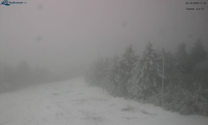 Město Rokytnice nad Jizerou - Lysá hora, pohled na západ - 2.12.2025 v 11:15 Město Rokytnice nad Jizerou - Lysá hora, pohled na západ - 2.12.2025 v 11:15