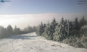 Město Rokytnice nad Jizerou - Lysá hora, pohled na západ - 2.12.2025 v 13:45 Město Rokytnice nad Jizerou - Lysá hora, pohled na západ - 2.12.2025 v 13:45