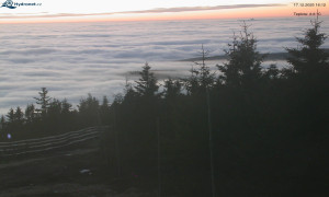 Město Rokytnice nad Jizerou - Lysá hora, pohled na západ - 17.12.2025 v 16:15 Město Rokytnice nad Jizerou - Lysá hora, pohled na západ - 17.12.2025 v 16:15
