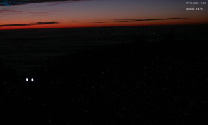 Město Rokytnice nad Jizerou - Lysá hora, pohled na západ - 17.12.2025 v 17:03 Město Rokytnice nad Jizerou - Lysá hora, pohled na západ - 17.12.2025 v 17:03