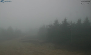 Město Rokytnice nad Jizerou - Lysá hora, pohled na západ - 18.12.2025 v 08:31 Město Rokytnice nad Jizerou - Lysá hora, pohled na západ - 18.12.2025 v 08:31