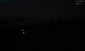 Město Rokytnice nad Jizerou - Lysá hora, pohled na západ - 29.12.2025 v 07:03 Město Rokytnice nad Jizerou - Lysá hora, pohled na západ - 29.12.2025 v 07:03