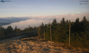 Město Rokytnice nad Jizerou - Lysá hora, pohled na západ - 29.12.2025 v 08:45 Město Rokytnice nad Jizerou - Lysá hora, pohled na západ - 29.12.2025 v 08:45