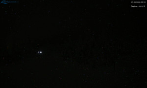 Město Rokytnice nad Jizerou - Lysá hora, pohled na západ - 7.1.2026 v 02:15 Město Rokytnice nad Jizerou - Lysá hora, pohled na západ - 7.1.2026 v 02:15