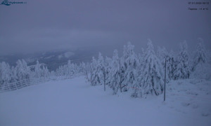 Město Rokytnice nad Jizerou - Lysá hora, pohled na západ - 7.1.2026 v 08:15 Město Rokytnice nad Jizerou - Lysá hora, pohled na západ - 7.1.2026 v 08:15