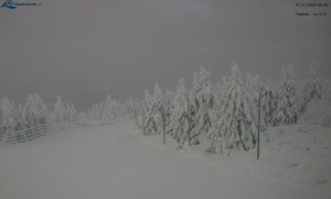 Město Rokytnice nad Jizerou - Lysá hora, pohled na západ - 7.1.2026 v 08:45 Město Rokytnice nad Jizerou - Lysá hora, pohled na západ - 7.1.2026 v 08:45