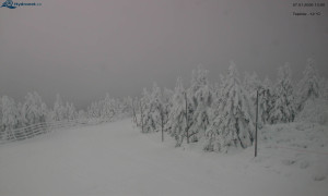 Město Rokytnice nad Jizerou - Lysá hora, pohled na západ - 7.1.2026 v 13:03 Město Rokytnice nad Jizerou - Lysá hora, pohled na západ - 7.1.2026 v 13:03