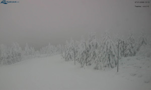 Město Rokytnice nad Jizerou - Lysá hora, pohled na západ - 7.1.2026 v 13:15 Město Rokytnice nad Jizerou - Lysá hora, pohled na západ - 7.1.2026 v 13:15