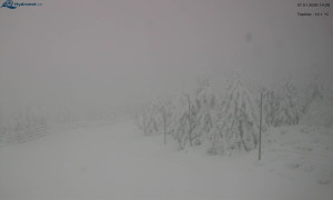 Město Rokytnice nad Jizerou - Lysá hora, pohled na západ - 7.1.2026 v 14:31 Město Rokytnice nad Jizerou - Lysá hora, pohled na západ - 7.1.2026 v 14:31