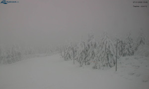 Město Rokytnice nad Jizerou - Lysá hora, pohled na západ - 7.1.2026 v 15:03 Město Rokytnice nad Jizerou - Lysá hora, pohled na západ - 7.1.2026 v 15:03