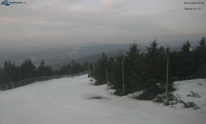 Město Rokytnice nad Jizerou - Lysá hora, pohled na západ - 9.3.2026 v 07:03 Město Rokytnice nad Jizerou - Lysá hora, pohled na západ - 9.3.2026 v 07:03
