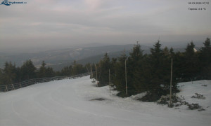 Město Rokytnice nad Jizerou - Lysá hora, pohled na západ - 9.3.2026 v 07:15 Město Rokytnice nad Jizerou - Lysá hora, pohled na západ - 9.3.2026 v 07:15