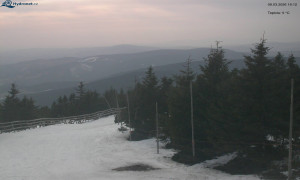 Město Rokytnice nad Jizerou - Lysá hora, pohled na západ - 9.3.2026 v 16:15 Město Rokytnice nad Jizerou - Lysá hora, pohled na západ - 9.3.2026 v 16:15
